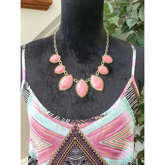 Bebe Women's Multicolor Round Neck Sleeveless Tiered Camisole Top Blouse Large - Picture 12 of 13